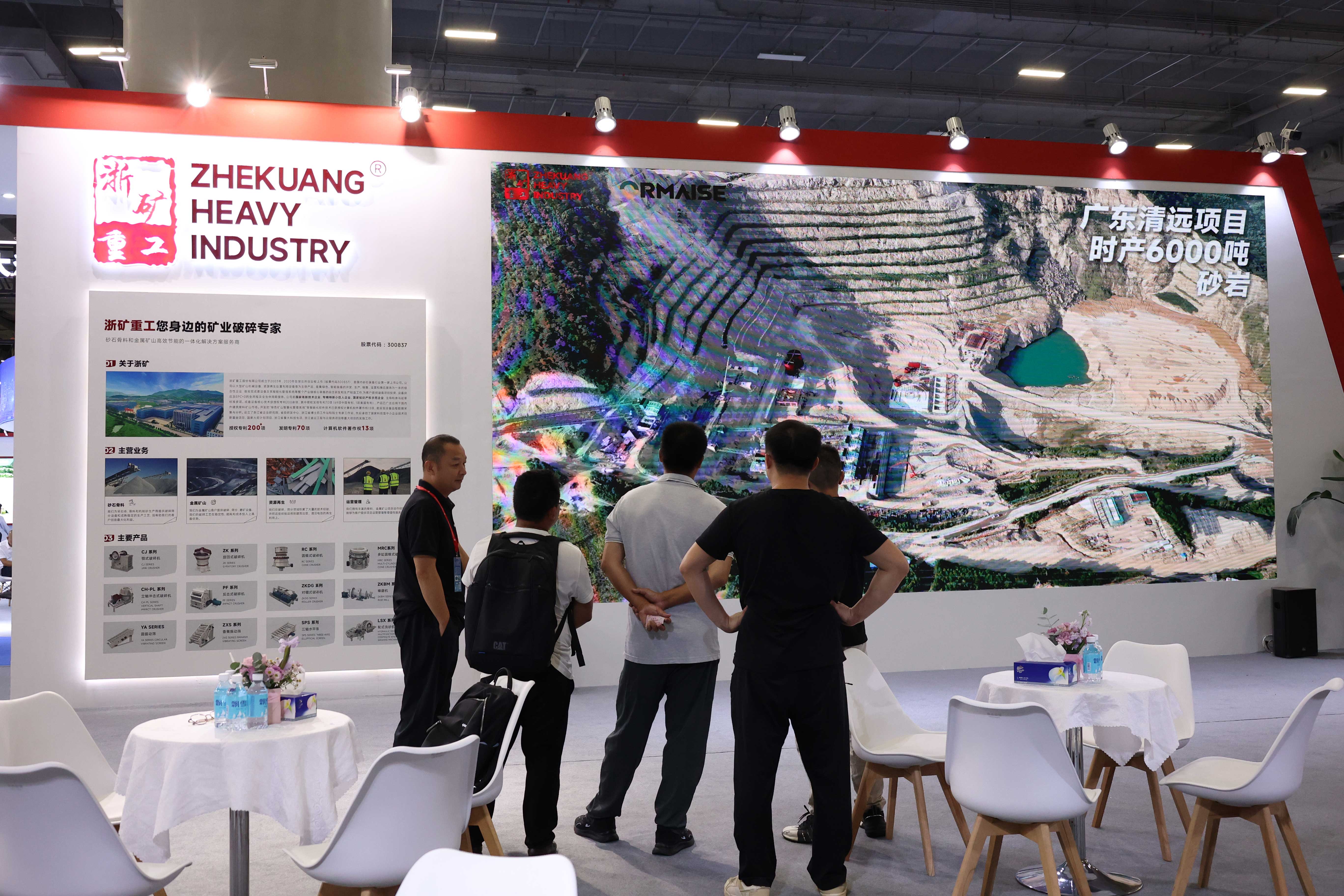 1727154437129500.jpg 2D2A1821.jpg